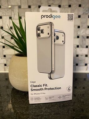 Prodigee Edge Classic Fit Smooth Protection Case for iPhone 17 Pro - Silver